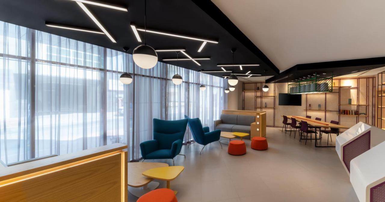 Studio M Al Barsha Hotel By Millennium Дубай Екстериор снимка