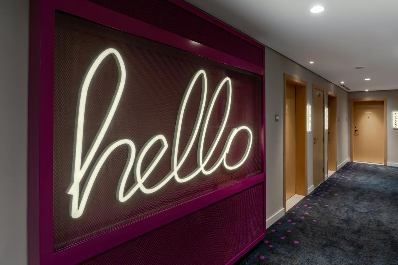 Studio M Al Barsha Hotel By Millennium Дубай Екстериор снимка